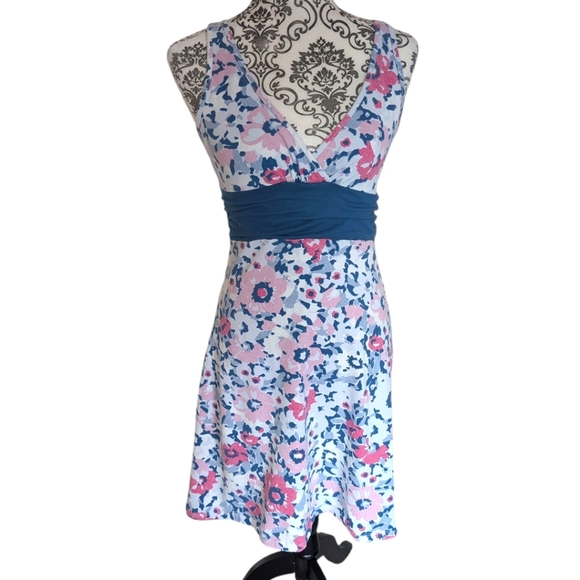 Patagonia Margot Dress Dewdrop Flower Pink Blue White Sundress Women's Small - Picture 2 of 9
